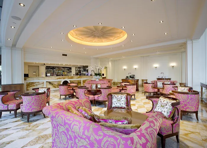 Imperial Hotel Gold Coast