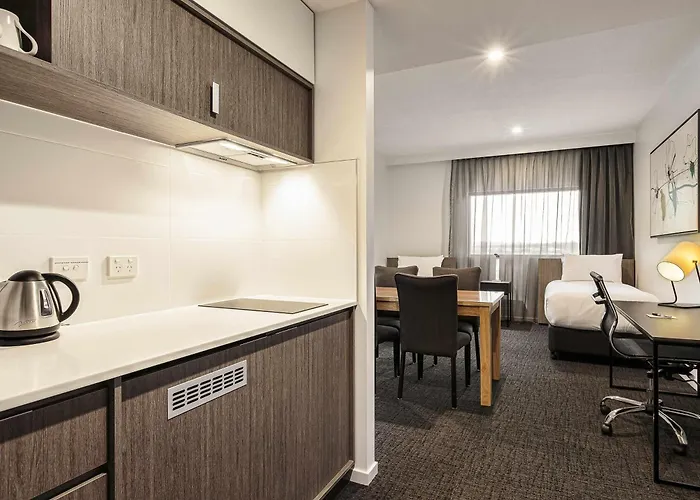 Mercure Sunshine Coast Kawana Waters