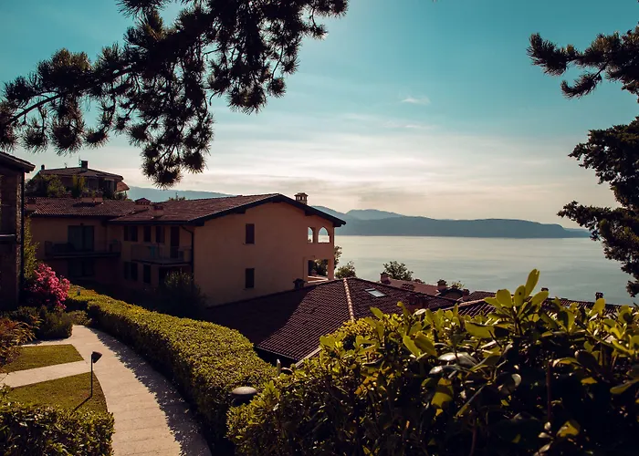 Domina Borgo degli Ulivi - Garda Lake