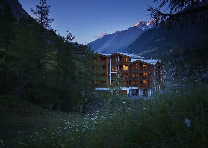 La Vue Luxury Living Apartments