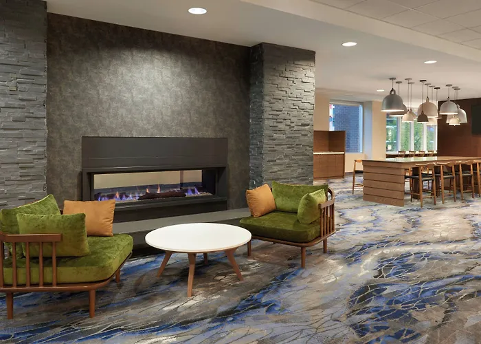 Fairfield Inn & Suites By Marriott Calgary Downtown