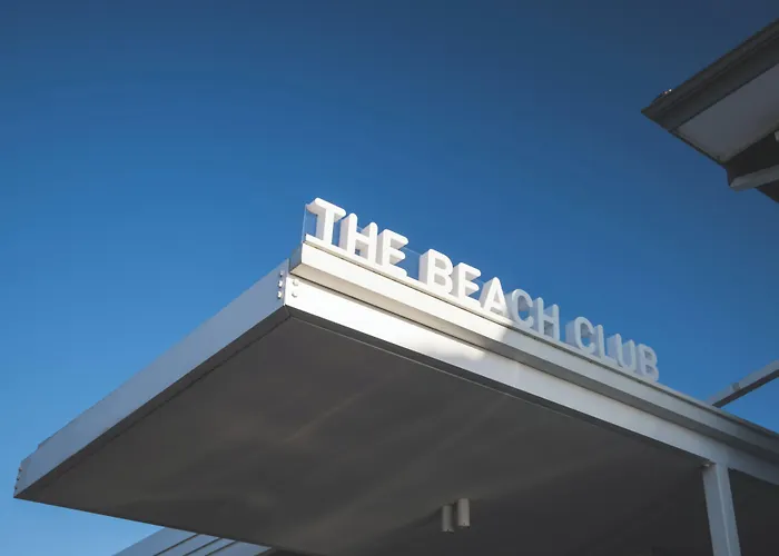 Cottesloe Beach Hotel