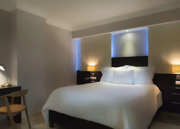 Plaza Florida Suites