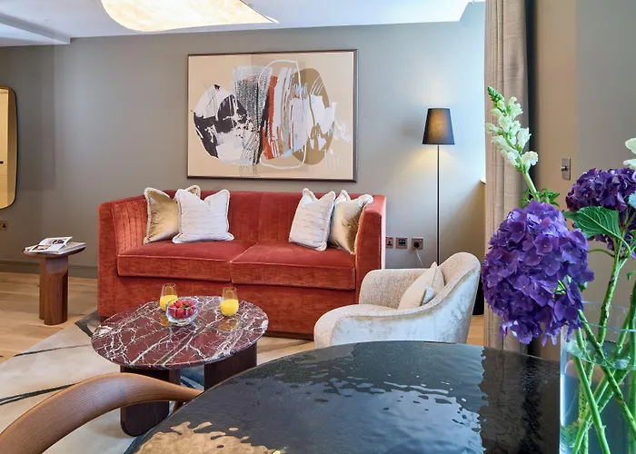 Cheval Phoenix House At Sloane Square