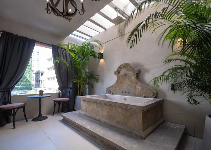 O:Live Boutique Hotel, A Small Luxury Hotel Of The World (Adults Only)