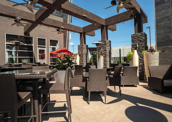 Sandman Hotel & Suites Winnipeg Airport