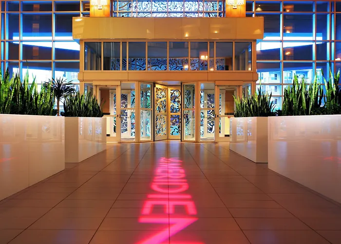 Le Meridien By The Galleria