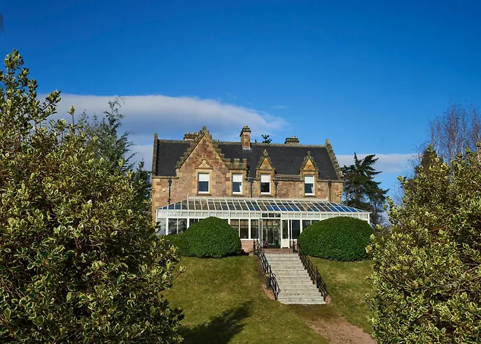 Lochardil House, By Highland Coast s