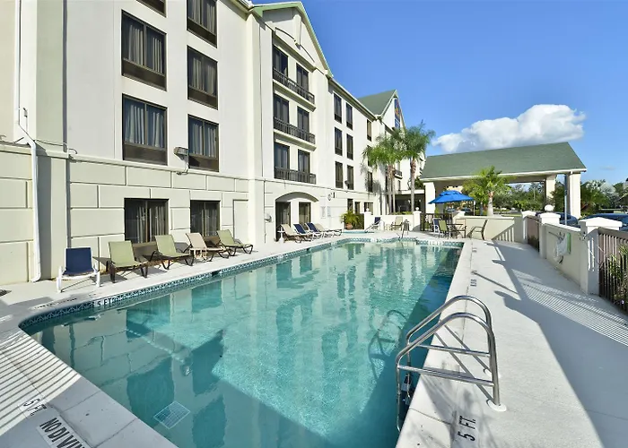 Airport Inn