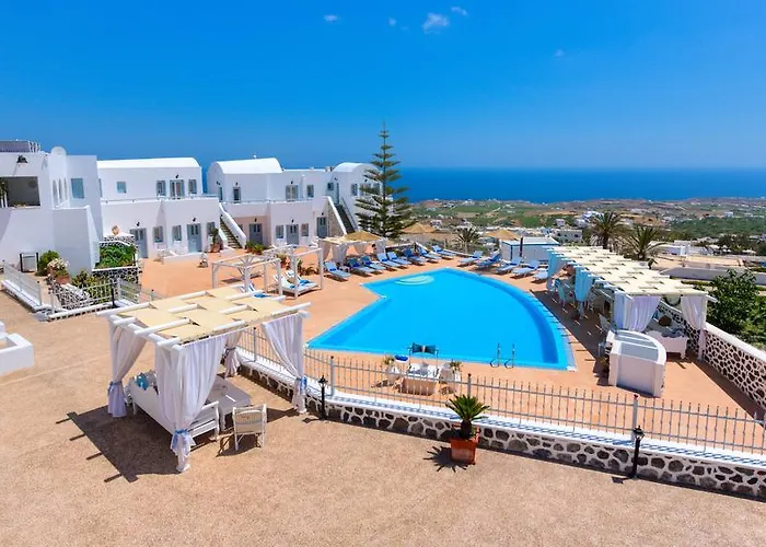 Dream Island Hotel
