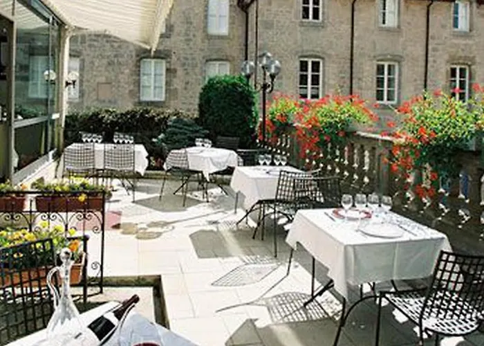 Logis Hôtel Le Cheval Blanc