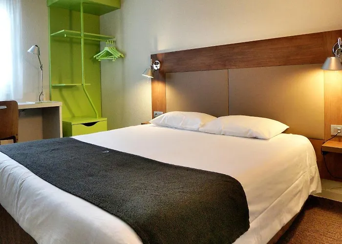 Campanile Paris Ouest - Chaville