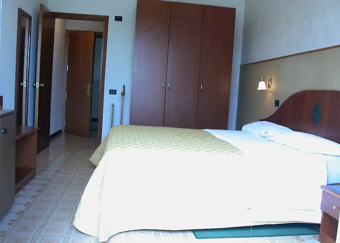 Hotel Calabresi