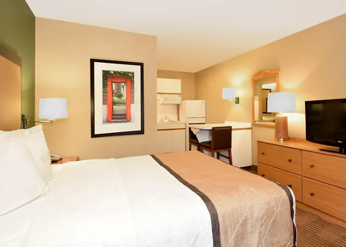 Extended Stay America Suites - Kansas City - Shawnee Mission