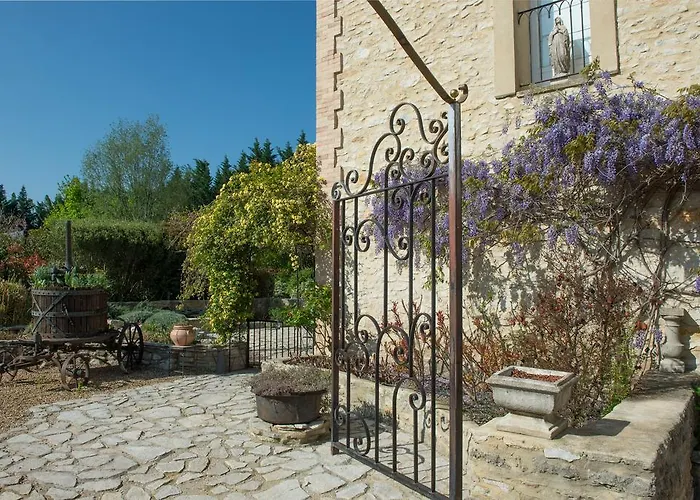 Hôtels romantiques à Saint-Gilles (Gard)