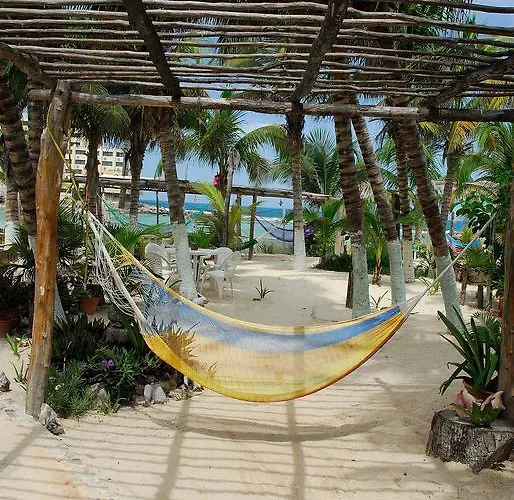 Isla Mujeres Hotels for Romantic Getaway
