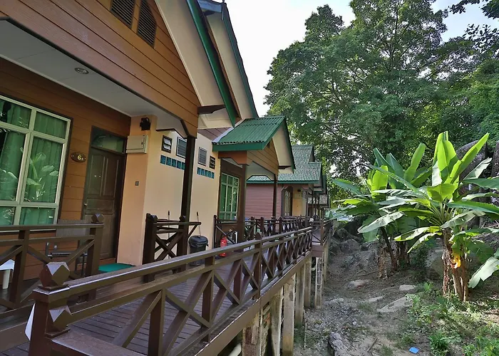 Tuna Bay Island Resort