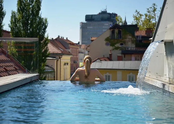 Vander Urbani Resort - A Member Of Design Hotels