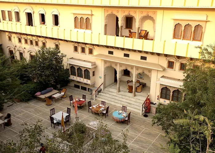 Dera Mandawa