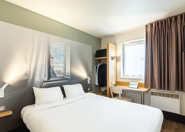 B&B Hotel Evry Lisses 1