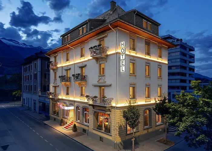 Hotel Ambassador