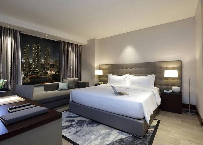 Makati Diamond Residences