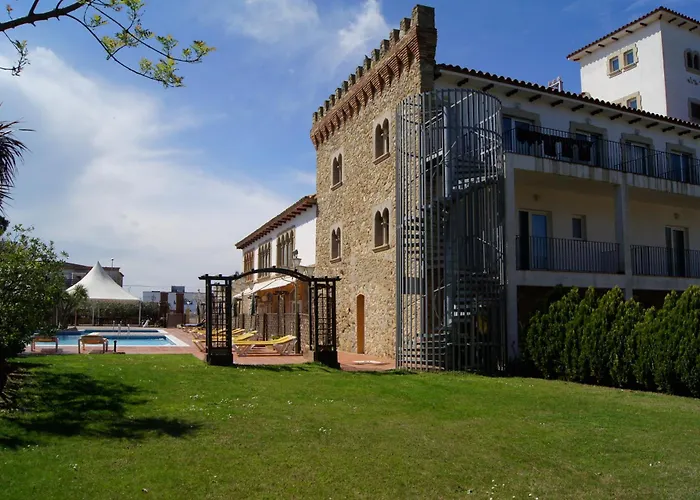 Hotel Castell Blanc Ampuriabrava
