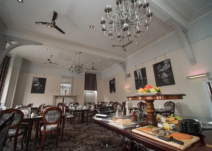 Palace Hotel