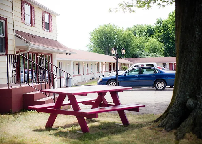 Steelhead Inn
