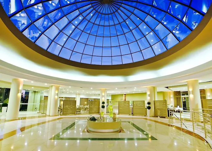 Kipriotis Maris Suites