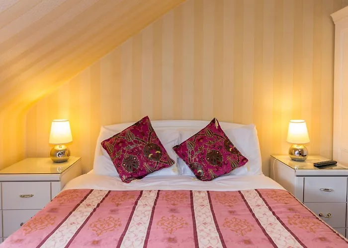 Menzies Guest House