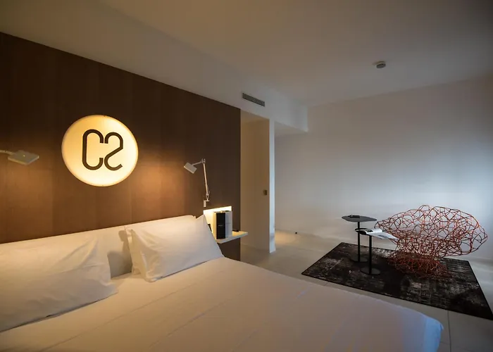 Hotel C2