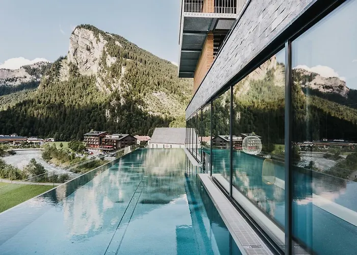 Hotel Adler