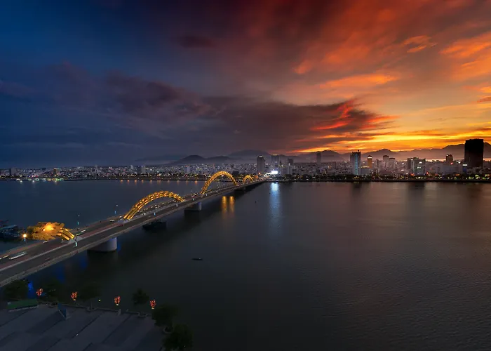 A La Carte Da Nang Beach